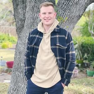 Meet your Posher, Kyle